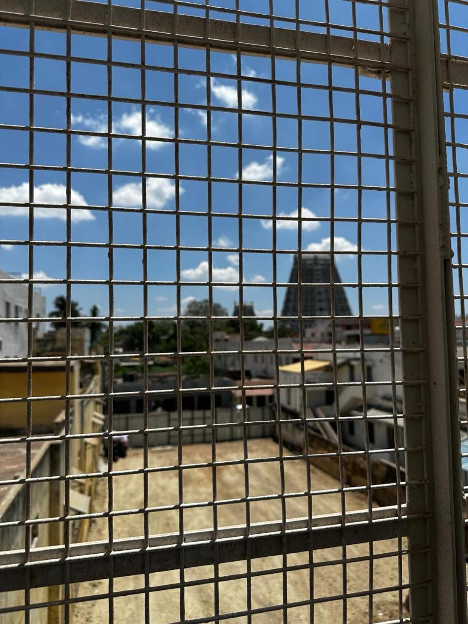 Temple View Home Stay Tiruvannāmalai Buitenkant foto