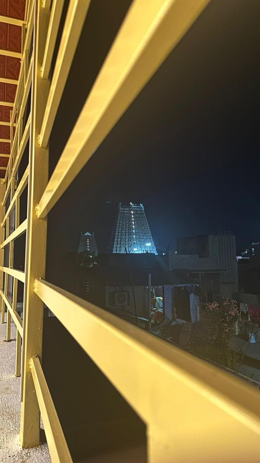 Temple View Home Stay Tiruvannāmalai Buitenkant foto